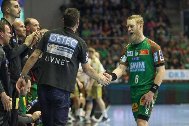 08.03.2026, xgox, Handball - Daikin HBL SC Magdeburg - TSV Hannover-Burgdorf emspor, v.l. Bennet Wiegert (Magdeburg, Trainer) und Matthias Musche (Magdeburg, 6) Magdeburg