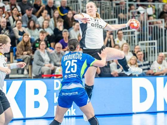 Viola Leuchter (Deutschland, 77) wirft aus dem Rueckraum, Deutschland vs. Slowenien, Handball, EM-Qualifikation, Frauen, Spielzeit 2025 2026, 08.03.2026, Deutschland vs. Slowenien, Handball, EM-Qualifikation, Frauen, Spielzeit 2025 2026, 08.03.2026 Heidelberg Copyright: xEibner-Pressefoto MichaelxSchmidx EP_MST