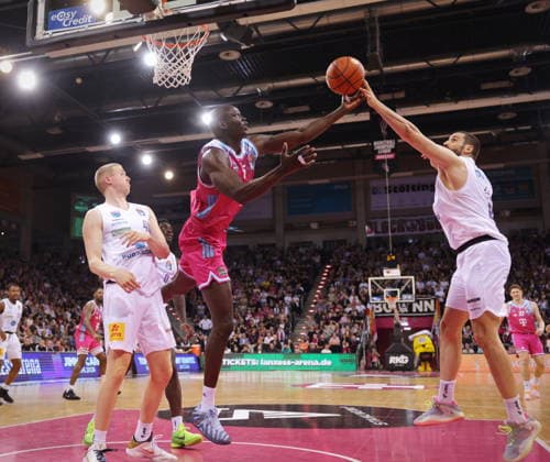 Kur Jongkuch Telekom Baskets Bonn vs. SYNTAINICS MBC 23. Speiltag - Saison 2025 26