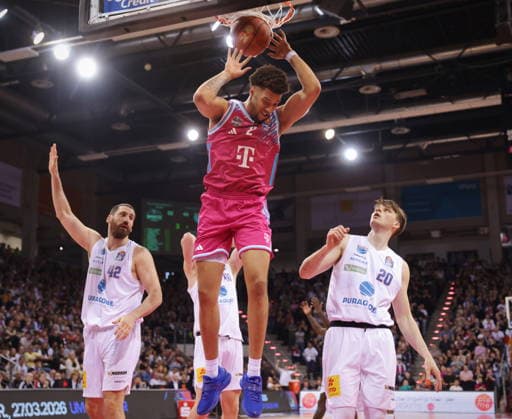 Alijah Comithier Telekom Baskets Bonn vs. SYNTAINICS MBC 23. Speiltag - Saison 2025 26