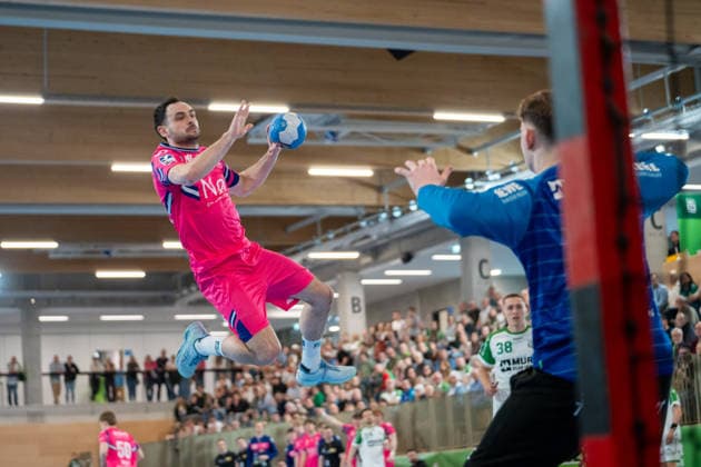 Handball I Herren I Saison 2025-2026 I 2. Bundesliga I 23. Spieltag I HC Oppenweiler Backnang - TSV Bayer Dormagen I 08.03.2026 Peter Strosack (24, TSV Bayer Dormagen) im Wurf Backnang Murrtal Arena Baden-Württemberg Deutschland Copyright: xLobeca MaxxPetershansx