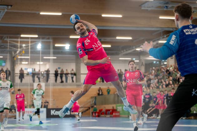 Handball I Herren I Saison 2025-2026 I 2. Bundesliga I 23. Spieltag I HC Oppenweiler Backnang - TSV Bayer Dormagen I 08.03.2026 Peter Strosack (24, TSV Bayer Dormagen) im Wurf Backnang Murrtal Arena Baden-Württemberg Deutschland Copyright: xLobeca MaxxPetershansx