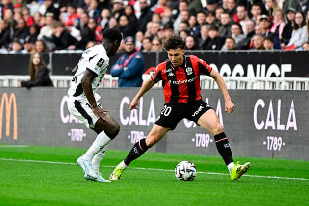 FOOTBALL : OGC Nice VS Stade Rennais FC - Ligue 1 McDonald s - 08 03 2026 Tom Louchet (OGC Nice) - Ligue 1 McDonald s match between OGC Nice and Stade Rennais Football Club on Mars 8, 2026 at the Allianz Riviera Stadium in Nice. NiceFrance  Copyright: xWilliamxCannarellax