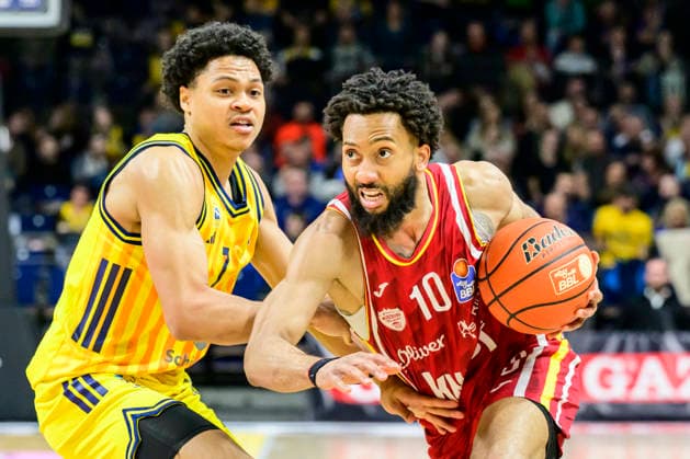 GER, Berlin, basketball, Alba Berlin vs Fitness First Wuerzburg Baskets, at the Max-Schmeling-Halle , BBL, pictured from left: Davion Mintz (Wuerzburg 10), March 8, 2026 Copyright: HMBxMedia UwexKoch