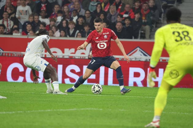 FOOTBALL : LOSC Lille vs FC Lorient - Ligue 1 J25 - 08 03 2026 Matias FERNANDEZ-PARDO (LOSC Lille) lors du match LOSC Lille vs FC Lorient, Ligue 1 J25, Decathlon Arena stade Pierre Mauroy, le 8 mars 2026 - photo Laurent Sanson PsnewZ  Copyright: xLaurentxSANSONx xPsnewZx