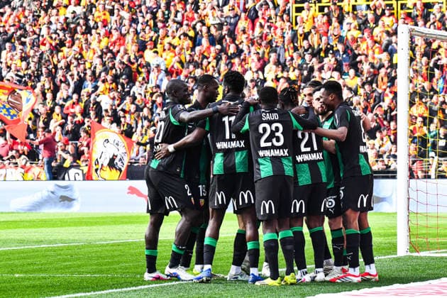 FOOTBALL : RC Lens vs FC Metz - Ligue 1 - JournÃ e 25 - 08 03 2026 Joie des joueurs du RC Lens aprÃ s le but de Florian Thauvin (RC Lens) LensFrance  Copyright: xBaptistexAutissierx