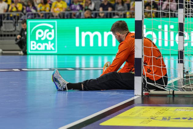 08.03.2026, xhettx, Handball Daikin HBL, Rhein Neckar Loewen - Bergischer HC v.l. Christopher Rudeck (Bergischer HC, 1) geschlagen am Boden (DFL DFB REGULATIONS PROHIBIT ANY USE OF PHOTOGRAPHS as IMAGE SEQUENCES and or QUASI-VIDEO)