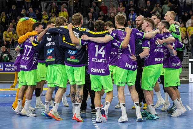 08.03.2026, xhettx, Handball Daikin HBL, Rhein Neckar Loewen - Bergischer HC v.l. jubel bei den Löwen (DFL DFB REGULATIONS PROHIBIT ANY USE OF PHOTOGRAPHS as IMAGE SEQUENCES and or QUASI-VIDEO)
