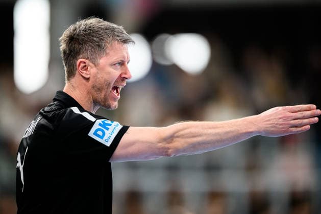 Handball, Frauen: EM-Qualifikation, Deutschland - Slowenien, 2. Runde, Gruppe 3, Trainer Markus Gaugisch (Deutschland) Heidelberg SNP Dome Baden-Württemberg Deutschland