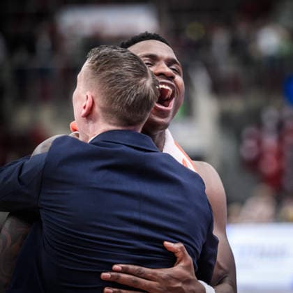Babacar Sane (MHP RIESEN Ludwigsburg, 00) mit Mikko Riipinen (MHP RIESEN Ludwigsburg, Head-Coach) - freuen sich gemeinsam, Freudenschrei, Jubel GER, MHP Riesen Ludwigsburg - Veolia Towers Hamburg, Basketball Bundesliga, easycredit BBL, 23. Spieltag, Spielzeit 2025 2026, 08.03.2026 GER, MHP Riesen Ludwigsburg - Veolia Towers Hamburg, Basketball Bundesliga, easycredit BBL, 23. Spieltag, Spielzeit 2025 2026, 08.03.2026 Ludwigsburg Copyright: xSandyxDinkelackerx EP_SDR