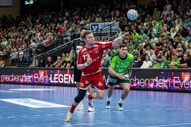 08.03.2026, xovx, Handball Daikin Handball Bundesliga, HSG Wetzlar - MT Melsungen v.l. Timo Kastening (MT Melsungen), Josip Simic (HSG Wetzlar) Wetzlar Buderus-Arena Hessen Deutschland (DE)