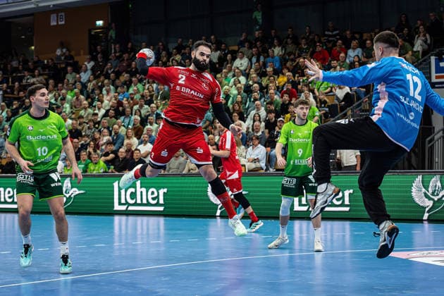 08.03.2026, xovx, Handball Daikin Handball Bundesliga, HSG Wetzlar - MT Melsungen v.l. Josip Simic (HSG Wetzlar), Ruben Marchan (MT Melsungen), Niklas Theiß (HSG Wetzlar), Anadin Suljakovic (HSG Wetzlar) Wetzlar Buderus-Arena Hessen Deutschland (DE) *** 08 03 2026, xovx, Handball Daikin Handball Bundesliga, HSG Wetzlar MT Melsungen v l Josip Simic HSG Wetzlar , Ruben Marchan MT Melsungen , Niklas Theiß HSG Wetzlar , Anadin Suljakovic HSG Wetzlar Wetzlar Buderus Arena Hessen Germany EN