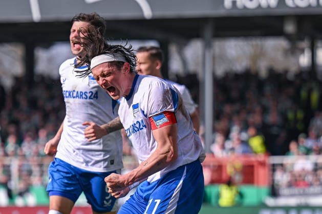 08.03.2026, Fussball, 2. Bundesliga, 25. Spieltag Saison 2025 2026, Preußen Münster - Hertha BSC, Fabian Reese (Hertha BSC) freut sich über das Tor zum 0:1, xRHR-FOTO TKx