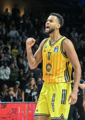 08.03.2026, xlakx, Basketball easyCredit BBL Bundesliga, Alba Berlin - Fitness First Würzburg Baskets v.l. Norris Agbakoko (Alba Berlin) Jubel Berlin