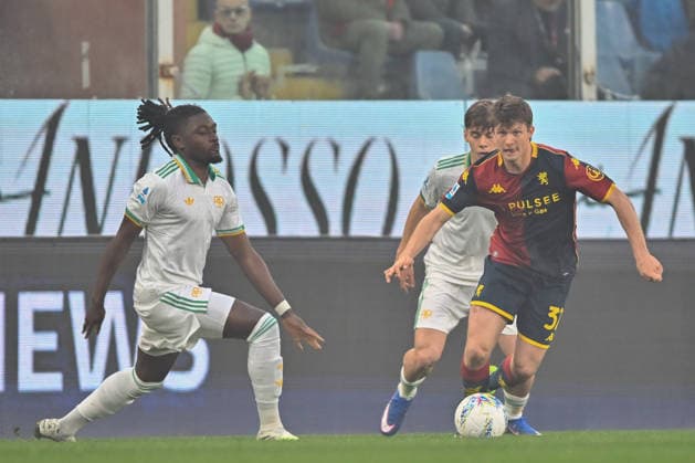 Kouadio Emmanuel Boris Kone (AS Roma) - Morten Wetche Frendrup (Genoa CFC) during Genoa CFC vs AS Roma, Italian soccer Serie A match in Genoa, Italy, March 08 2026  Copyright: xDaniloxVigo IPAxSportx xipa-agency.netx xx IPA_72596181 IPA_Agency_IPA72596181