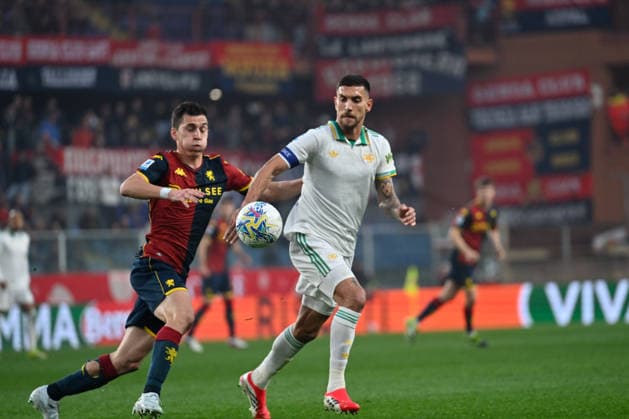 Patrizio Masini (Genoa CFC) Lorenzo Pellegrini (AS Roma) during Genoa CFC vs AS Roma, Italian soccer Serie A match in Genoa, Italy, March 08 2026  Copyright: xDaniloxVigo IPAxSportx xipa-agency.netx xx IPA_72596264 IPA_Agency_IPA72596264