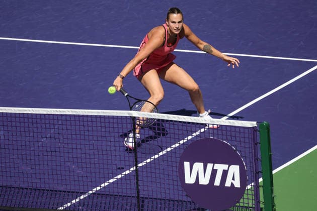 INDIAN WELLS, CA - MARCH 08: Aryna Sabalenka hits a backhand during the BNP Paribas Open on March 8, 2026 at Indian Wells Tennis Garden in Indian Wells, CA. (Photo by George Walker Icon Sportswire) TENNIS: MAR 08 BNP Paribas Open EDITORIAL USE ONLY Icon260308070