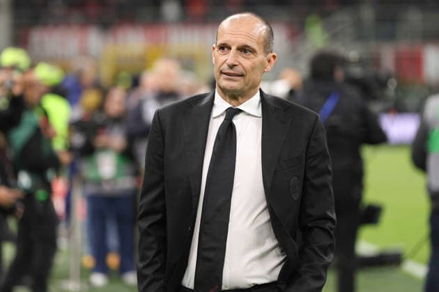 AC Milan vs FC Inter Italy, Milan, 2026 03 08: Max Allegri (AC Milan manager) enters the field and movs to the bench during soccer game AC Milan vs FC Inter, Lega Calcio Serie A Enilive 2025-2026 day 28 at San Siro Stadium Milan Lombardy Italy Copyright: xFabrizioxAndreaxBertanix