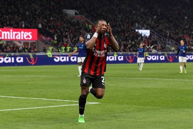 AC Milan vs FC Inter Italy, Milan, 2026 03 08: Pervis Estupinan (AC Milan) shots and scores and celebrates with teammates the 1-0 goal at 35 during soccer game AC Milan vs FC Inter, Lega Calcio Serie A Enilive 2025-2026 day 28 at San Siro Stadium Milan Lombardy Italy Copyright: xFabrizioxAndreaxBertanix