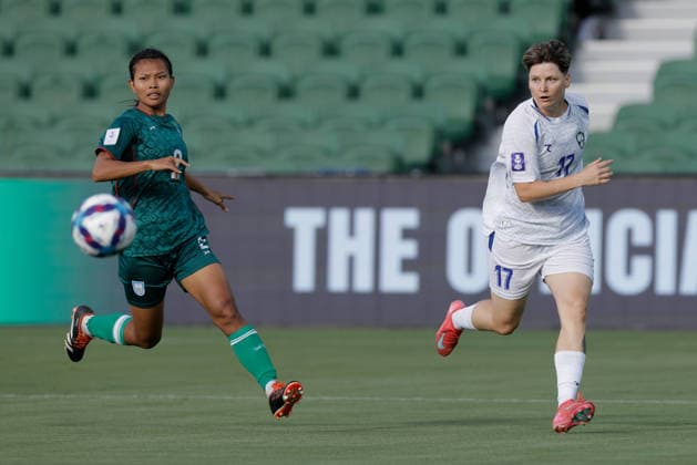 SOCCER ASIAN CUP BANGLADESH UZBEKISTAN, Lyudmila Karachik of Uzbekistan crosses the ball during the AFC Women™s Asian Cup Group B match between Bangladesh and Uzbekistan at HBF Park in Perth, Monday, March 9, 2026.( NO ARCHIVING, EDITORIAL USE ONLY PERTH WESTERN AUSTRALIA AUSTRALIA  Copyright: xRICHARDxWAINWRIGHTx 20260309136040790550