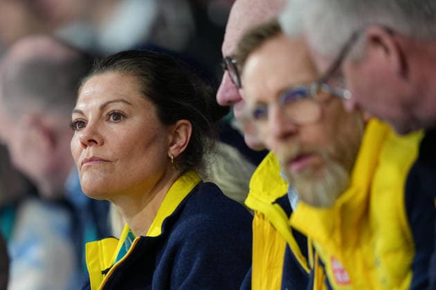 260309 Crown princess Victoria of Sweden at a wheelchair curling mixed round robin session between Sweden and USA during day 3 of the Milano Cortina 2026 Winter Paralympic Games on March 9, 2026 in Cortina. Photo: Bildbyran EXT BILDBYRAN kod XY XY0101 wheelchair curling rullstolscurling paralympic games paralympics paralympiska spel paralympiske leker vinter-paralympics winter paralympics milano cortina 2026 milano cortina 2026 winter paralympic games 3 sweden sverige *** 260309 Crown princess Victoria of Sweden at a wheelchair curling mixed round robin session between Sweden and USA during day 3 of the Milano Cortina 2026 Winter Paralympic Games on March 9, 2026 in Cortina Photo Bildbyran EXT BILDBYRAN kod XY XY0101 wheelchair curling rullstolscurling paralympic games paralympiska spel paralympiske leker vinter paralympics winter paralympics milano cortina 2026 milano cortina 2026 winter paralympic games 3 sweden sverige  Copyright: BILDBYRANxEXT BB260309BB718