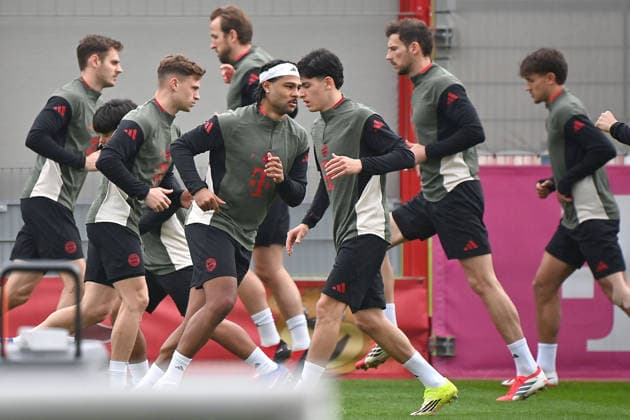 Abschlusstraining am 09.03.2026. v.li:Josip STANISIC (Bayern Muenchen),Joshua KIMMICH (Bayern Muenchen), Serge GNABRY (FC Bayern Muenchen), Tom BISCHOF (Bayern Muenchen) Leon GORETZKA (Bayern Muenchen) Fussball Champions League,Saison 2025 26, Achtelfinale Atalanta Bergamo - FC Bayern Muenchen am 10.03.2026