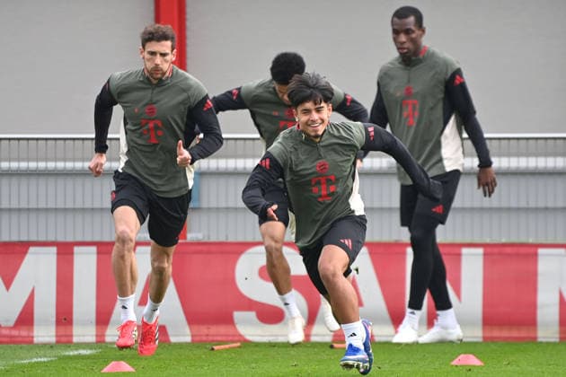 Maycon CARDOZO (Bayern Muenchen), hi:Leon GORETZKA (Bayern Muenchen),Luis DIAZ (Bayern Muenchen),Nicolas JACKSON (Bayern Muenchen),Aktion. Abschlusstraining am 09.03.2026. Fussball Champions League,Saison 2025 26, Achtelfinale Atalanta Bergamo - FC Bayern Muenchen am 10.03.2026