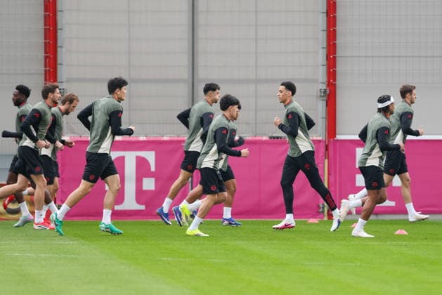 Die Mannschaft des FC Bayern Muenchen beim Training, GER, Abschlusstraining, FC Bayern Muenchen, Fussball, UEFA Champions League, Achtelfinale, Hinspiel, Saison 2025 2026, 09.03.2026, GER, Abschlusstraining, FC Bayern Muenchen, Fussball, UEFA Champions League, Achtelfinale, Hinspiel, Saison 2025 2026, 09.03.2026 Muenchen Copyright: xEibner-Pressefoto JennixMaulx EP_JML
