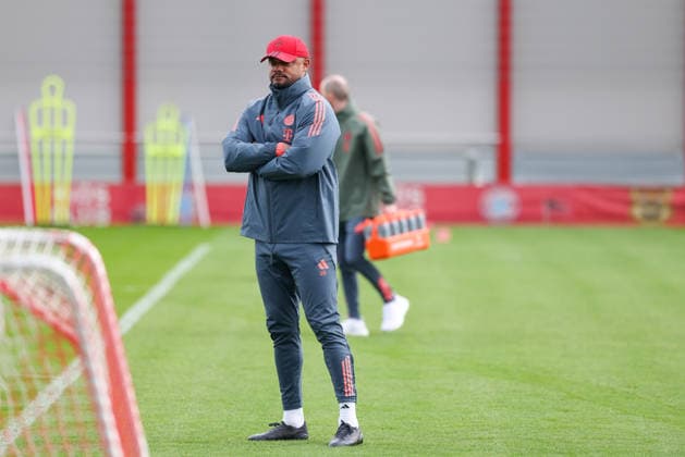 Vincent Kompany (FC Bayern Muenchen, Cheftrainer), GER, Abschlusstraining, FC Bayern Muenchen, Fussball, UEFA Champions League, Achtelfinale, Hinspiel, Saison 2025 2026, 09.03.2026, GER, Abschlusstraining, FC Bayern Muenchen, Fussball, UEFA Champions League, Achtelfinale, Hinspiel, Saison 2025 2026, 09.03.2026 Muenchen Copyright: xEibner-Pressefoto JennixMaulx EP_JML