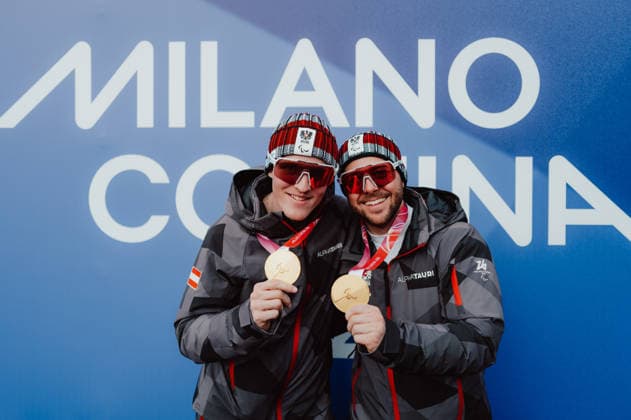 PARALYMPICS - Winter Paralympics Milano Cortina 2026 CORTINA D AMPEZZO,ITALY,09.MAR.26 - PARALYMPICS, ALPINE SKIING - Paralympic Winter games, Winterspiele,Spiele, Summer games Milano Cortina 2026, Super G, men, medal ceremony. Image shows the rejoicing of Johannes Aigner (AUT) and Nico Haberl (AUT). Keywords: medal  GEPAxpictures xAlexanderxSolc