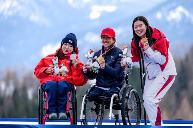 PARALYMPICS - Winter Paralympics Milano Cortina 2026 CORTINA D AMPEZZO,ITALY,09.MAR.26 - PARALYMPICS, ALPINE SKIING - Paralympic Winter games, Winterspiele,Spiele, Summer games Milano Cortina 2026, Super G, women, medal ceremony. Image shows Momoka Muraoka (JPN), Audrey Pascual Seco (ESP) and Sitong Liu (CHN).  GEPAxpictures xMatthiasxTrinkl