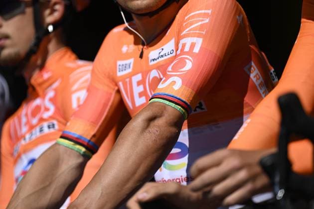 Paris Nice 2026 Stage 2 MONTARGIS, FRANCE - MARCH 09 : Rainbow colours on Kwiatkowski MichaB (POL) of INEOS Grenadiers during stage 2 of the 84th edition of Paris - Nice an UCI World Tour 2.UWT cycling road race stage for Men Elite of 187 km with start in Epone and finish in Montargis on March 9, 2026 in Montargis, France, 09 03 2026 ( Motordriver Guy De Vuyst - Montargis France  Copyright: xNicoxVereeckenx