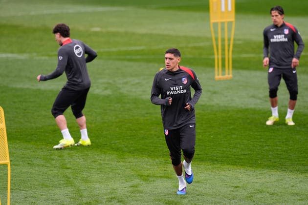 March 9, 2026, Majadahonda, Madrid, Spain: Nahuel Molina during the training day of Atletico de Madrid ahead the UEFA Champions League 2025 26 match against Tottenham Hotspur at Ciudad Deportiva Wanda Atletico de Madrid on March 09, 2026, in Majadahonda, Madrid, Spain. Atletico De Madrid Training Session And press conference, PK, Pressekonferenz - UEFA Champions League 2025 26 - ZUMAa181 20260309_zaa_a181_058 Copyright: xDennisxAgyemanx