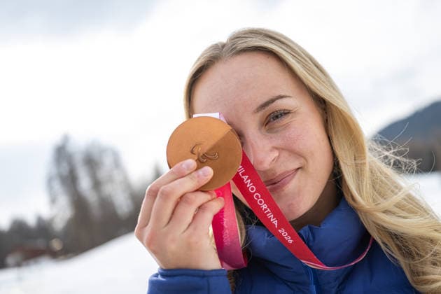 260309 Ebba Arsjö of Sweden poses for a portrait with her Paralympic bronze medal after the women™s Super-G para alpine skiing during day 3 of the Milano Cortina 2026 Winter Paralympic Games on March 9, 2026 in Cortina. Photo: Maxim ThorÃ BILDBYRAN kod MT MT1015 alpint alpine skiing paralympic games paralympics paralympiska spel paralympiske leker vinter-paralympics winter paralympics milano cortina 2026 milano cortina 2026 winter paralympic games 3 bbeng sverige porträtt *** 260309 Ebba Arsjö of Sweden poses for a portrait with her Paralympic bronze medal after the women™s Super G para alpine skiing during day 3 of the Milano Cortina 2026 Winter Paralympic Games on March 9, 2026 in Cortina Photo Maxim ThorÃ BILDBYRAN code MT MT1015 alpine alpine skiing paralympic games paralympic games paralympiske leker vinter paralympics winter paralympics milano cortina 2026 milano cortina 2026 winter paralympic games 3 bbeng sverige portrait  Copyright: MAXIMxTHORE BB260309MT103