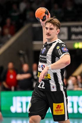 Goeppingen, Deutschland, 09.03.26: Felix Aellen (ThSV Eisenach) in Aktion, am Ball, Einzelaktion waehrend des Daikin Handball Bundesliga Spiels zwischen FRISCH AUF! Goeppingen vs ThSV Eisenach in der EWS Arena am 09. März 2026 in Goeppingen, Deutschland. (Foto von Harry Langer DeFodi Images) Goeppingen, Germany, 09.03.26: Felix Aellen (ThSV Eisenach) controls the Ball during the Daikin Handball Bundesliga match between FRISCH AUF! Goeppingen vs ThSV Eisenach at EWS Arena on March 9, 2026 in Goeppingen, Germany. (Photo by Harry Langer DeFodi Images) (Photo by Harry Langer DeFodi Images) -