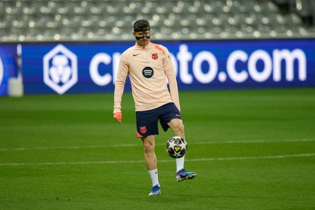 Newcastle United Barcelona Press and Training Robert Lewandowski during the Newcastle United Barcelona training session press conference, PK, Pressekonferenz at Newcastle United Training Centre, Benton, UK on 9 March 2026. Benton Newcastle United Training Centre Tyne and Wear UK Editorial use only , Copyright: xCraigxCowanx PSI-23866-0099