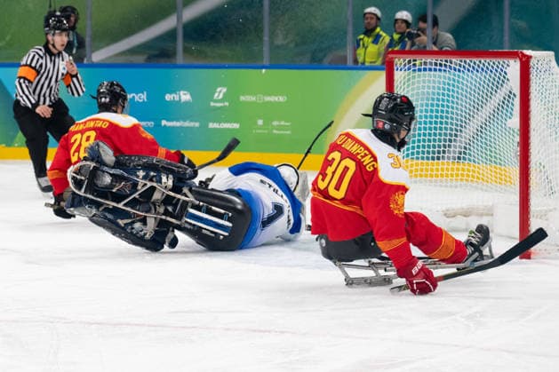 March 9, 2026, Milan, Lombardy, Italy: Para Ice hockey, Eishockey match between China and Italy Preliminary Round - Group A (ITA-CHN) during the Milano Cortina 2026 Winter Paralympics: Day 3 at the Milano Santagiulia Ice Hockey Arena. China defeat Italy 11-1. Milan Italy - ZUMAk331 20260309_oly_k331_386 Copyright: xRalfxKuckuckx