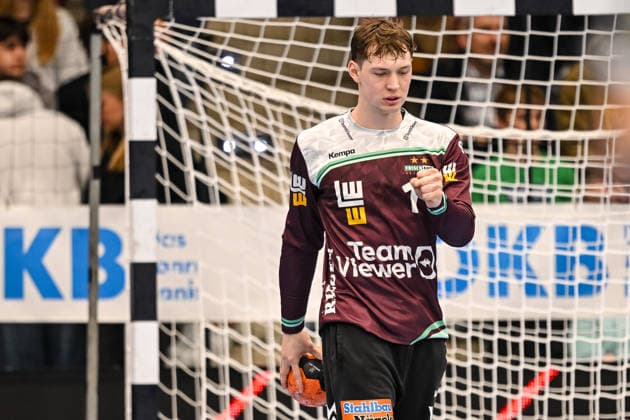 Goeppingen, Deutschland, 09.03.26: Torwart Julian Buchele (FRISCH AUF! Goeppingen) gestikuliert, gestik waehrend des Daikin Handball Bundesliga Spiels zwischen FRISCH AUF! Goeppingen vs ThSV Eisenach in der EWS Arena am 09. März 2026 in Goeppingen, Deutschland. (Foto von Harry Langer DeFodi Images) Goeppingen, Germany, 09.03.26: Torwart Julian Buchele (FRISCH AUF! Goeppingen) gestures during the Daikin Handball Bundesliga match between FRISCH AUF! Goeppingen vs ThSV Eisenach at EWS Arena on March 9, 2026 in Goeppingen, Germany. (Photo by Harry Langer DeFodi Images) (Photo by Harry Langer DeFodi Images) -