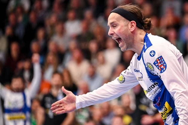 Goeppingen, Deutschland, 09.03.26: Torwart Silvio Heinevetter (ThSV Eisenach) gestikuliert, gestik waehrend des Daikin Handball Bundesliga Spiels zwischen FRISCH AUF! Goeppingen vs ThSV Eisenach in der EWS Arena am 09. März 2026 in Goeppingen, Deutschland. (Foto von Harry Langer DeFodi Images) Goeppingen, Germany, 09.03.26: Torwart Silvio Heinevetter (ThSV Eisenach) gestures during the Daikin Handball Bundesliga match between FRISCH AUF! Goeppingen vs ThSV Eisenach at EWS Arena on March 9, 2026 in Goeppingen, Germany. (Photo by Harry Langer DeFodi Images) (Photo by Harry Langer DeFodi Images) -