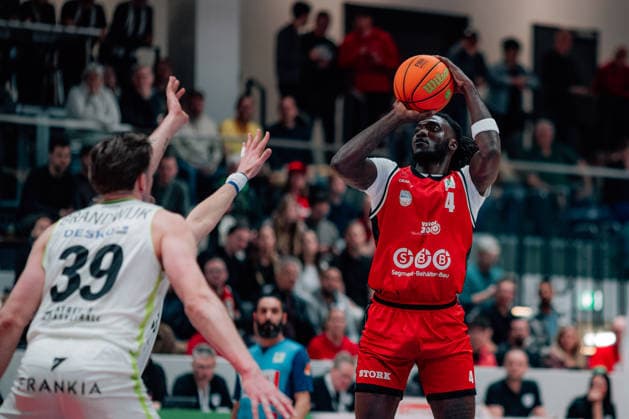 BB-2BL SBB Baskets - BBC Bayreuth DeVondre Malik (SBB Baskets) waehrend der Saison 2025-2026 in der 2. Barmer Basketball Bundesliga Pro A am 26. Spieltag zwischen SBB Baskets und BBC Bayreuth in der Wolfgang-Lakenmacher-Halle am 9. March 2026 in Magdeburg, Sachsen Anhalt, Deutschland