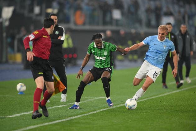 CALCIO - Serie A - SS Lazio vs US Sassuolo Gustav Isaksen of SS Lazio under pressure from Ulisses Garcia of US Sassuolo during the match of 28th day of the Serie A Championship between S.S.Lazio and U.S.Sassuolo at the Olimpico Stadium on Mar 9, 2026 in Rome, Italy. during SS Lazio vs US Sassuolo, Italian soccer Serie A match in Rome, Italy, March 09 2026 Rome Italy  Copyright: xIPAxSport ABACAx