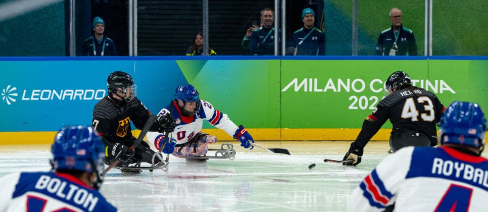 Para Ice hockey, Eishockey - Millano Cortina 2026 Winter Paralympics: Day 3 - GER-USA Para Ice Hockey - Milano Cortina 2026 Winter Paralympics: Day 3 MILANO SANTAGIULIA ICE HOCKEY ARENA MILANO, ITALY - MARCH 9: Preliminary Round - Group A Germany - United States Impressions of Team Para Ice Hockey Germany playing Team USA at March 9 at the Milano Cortina 2026 Winter Paralympics Para Ice Hockey Tournament in the Milano Santagiulia Ice Hockey Arena at day 3. MALCHIN Marcel (No. 27, Athlet, Forward, 27.05.1998, Club Wiehl Penguins) (left side), HERING Bernhard (No. 43, Athlet, Forward, 20.02.1992, Club Dresdner Eisloewen) (Photo by RALF KUCKUCK) Copyright 2026 Ralf Kuckuck