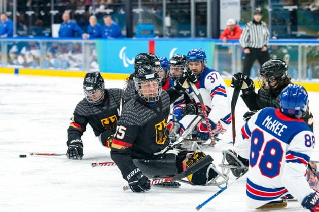 Para Ice hockey, Eishockey - Millano Cortina 2026 Winter Paralympics: Day 3 - GER-USA Para Ice Hockey - Milano Cortina 2026 Winter Paralympics: Day 3 MILANO SANTAGIULIA ICE HOCKEY ARENA MILANO, ITALY - MARCH 9: Preliminary Round - Group A Germany - United States Impressions of Team Para Ice Hockey Germany playing Team USA at March 9 at the Milano Cortina 2026 Winter Paralympics Para Ice Hockey Tournament in the Milano Santagiulia Ice Hockey Arena at day 3. RENNHACK Frank (No. 8, Athlet, Forward, 12.10.1989, Club Dresdner Eisloewen) (left), STUMPE Sven (No. 55, Athlet, Defender, 13.06.1975, Club Grizzlys Bergkamen) (2nd from left) (Photo by RALF KUCKUCK) Copyright 2026 Ralf Kuckuck