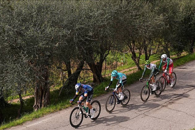 The pack rides during the 206-kilometer Stage 2 of the Tirreno-Adriatico cycling race from Camaiore to San Gimignano - Italy - Tuesday, March 10, 2026. - cycling .  Copyright: xMarcoxAlpozzi LaPressex