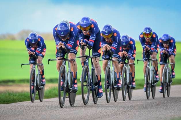 Paris Nice 2026 Stage 3 POUILLY-SUR-LOIRE, FRANCE - MARCH 10 : Team Picnic PostNL in action during stage 3 of the 84th edition of Paris - Nice an UCI World Tour 2.UWT Team Time Trial stage for Men Elite of 23.5 km with start in Cosne-Cours-sur-Loire and finish in Pouilly-sur-Loire on March 10, 2026 in Pouilly-sur-Loire, France, 10 03 2026 ( Motordriver Guy De Vuyst - Pouilly-sur-Loire France  Copyright: xNicoxVereeckenx
