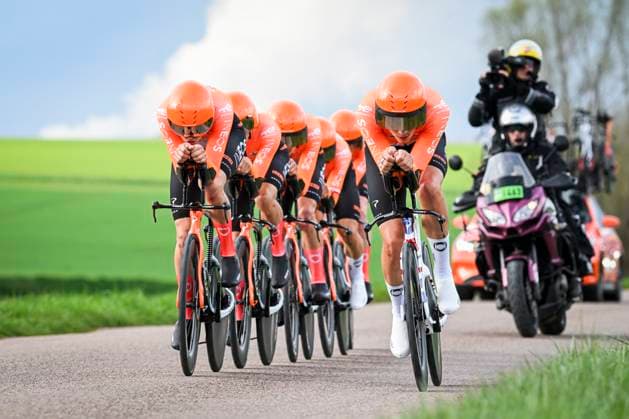 Paris Nice 2026 Stage 3 POUILLY-SUR-LOIRE, FRANCE - MARCH 10 : Team INEOS Grenadiers in action during stage 3 of the 84th edition of Paris - Nice an UCI World Tour 2.UWT Team Time Trial stage for Men Elite of 23.5 km with start in Cosne-Cours-sur-Loire and finish in Pouilly-sur-Loire on March 10, 2026 in Pouilly-sur-Loire, France, 10 03 2026 ( Motordriver Guy De Vuyst - Pouilly-sur-Loire France  Copyright: xNicoxVereeckenx
