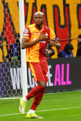 NBUL, TURKEY - MARCH 10: Victor Osimhen of Galatasaray reacts during the UEFA Champions League 2025 26 Round of 16 First Leg match between Galatasaray SK and Liverpool FC at Ali Sami Yen Spor Kompleksi on March 10, 2026 in Istanbul, Turkey. Istanbul Turkey Copyright: xSeskimphotox GSaray-Liverpool-100326 (12)