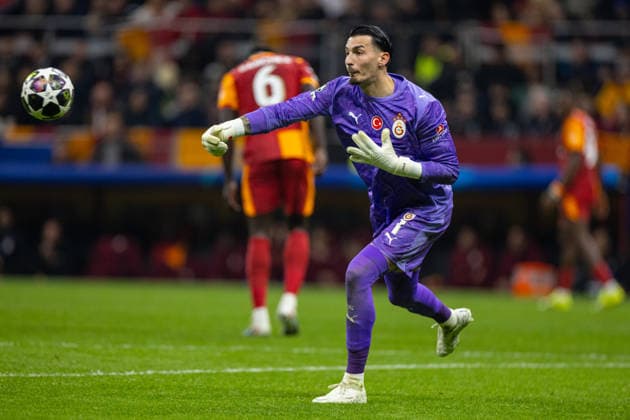Football - UEFA Champions League - Round of 16 - 1st Leg - Galatasaray SK v Liverpool FC ISTANBUL, TURKEY - Tuesday, March 10, 2026: Galatasaray s goalkeeper UÄüurcan Ã‡akÄ±r during the UEFA Champions League Round of 16 1st Leg match between Galatasaray SK and Liverpool FC at the Ali Sami Yen Stadium. (Photo by David Rawcliffe Propaganda) ISTANBUL Ali Sami Yen Stadium MARMARA TURKEY  Copyright: xDavidxRawcliffex P2026-03-10-Galatasaray_Liverpool-94