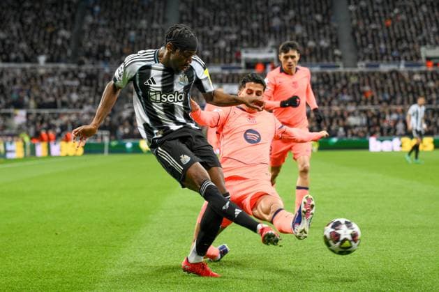 Anthony Elanga of Newcastle United and Joao Cancelo of Barcelona Newcastle United v Barcelona, UEFA Champions League, Round of 16, First Leg, Football, St James Park, Newcastle, UK - 10 Mar 2026Newcastle St James Park United Kingdom EDITORIAL USE ONLY No use with unauthorised audio, video, data, fixture lists, club league logos or live services. Online in-match use limited to 120 images, no video emulation. No use in betting, games or single club league player publications. Copyright: xRichardxLee Shutterstockx 16740284av