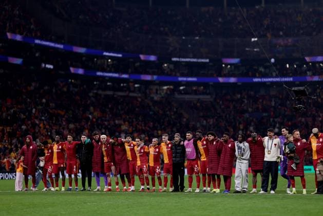 Galatasaray celebrate their side s victory Galatasaray v Liverpool, UEFA Champions League, Round of 16, First Leg, Football, RAMS Park, Istanbul, Turkiye - 10 Mar 2026Istanbul RAMS Park Turkey EDITORIAL USE ONLY No use with unauthorised audio, video, data, fixture lists, club league logos or live services. Online in-match use limited to 120 images, no video emulation. No use in betting, games or single club league player publications. Copyright: xGeorgexTewkesbury Shutterstockx 16740258ch